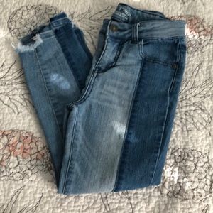 Like new high rise skinny jeans. Size 7/8.